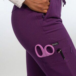 8 pocket antimicrobial jogger scrub pants